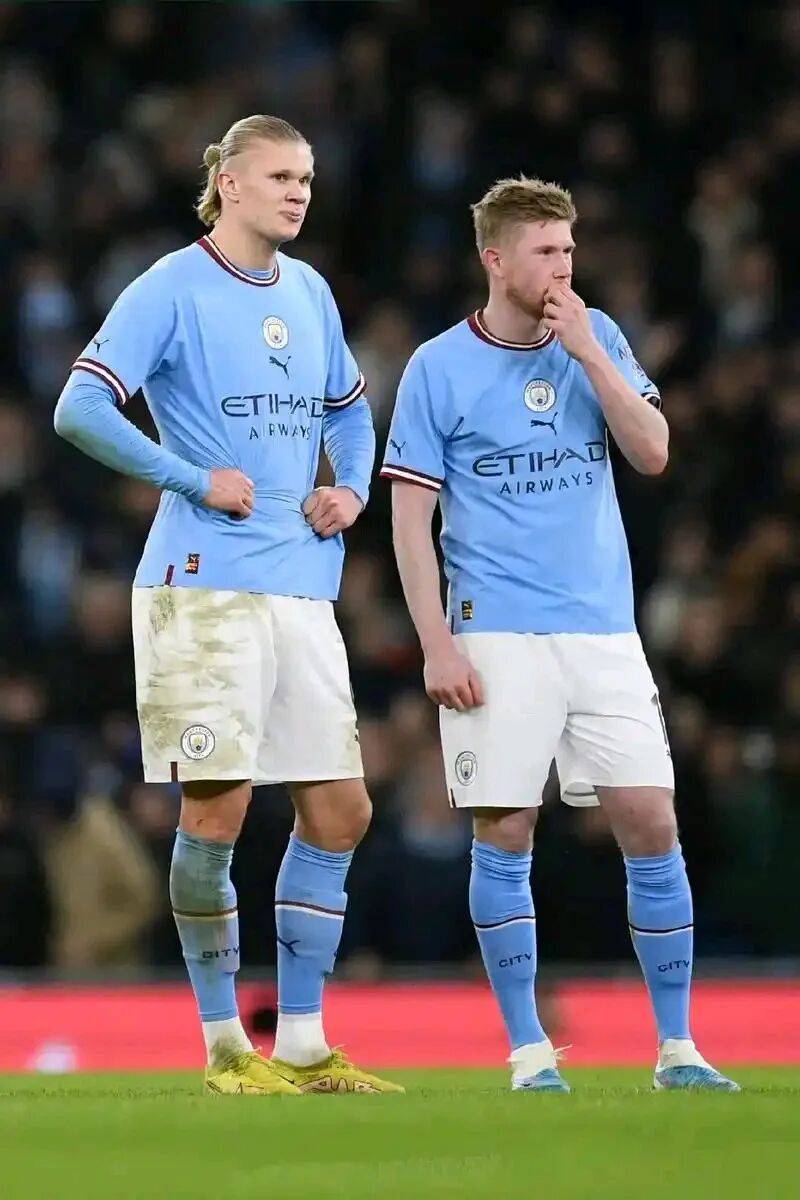 帕尔马与那不勒斯，稳稳当当！