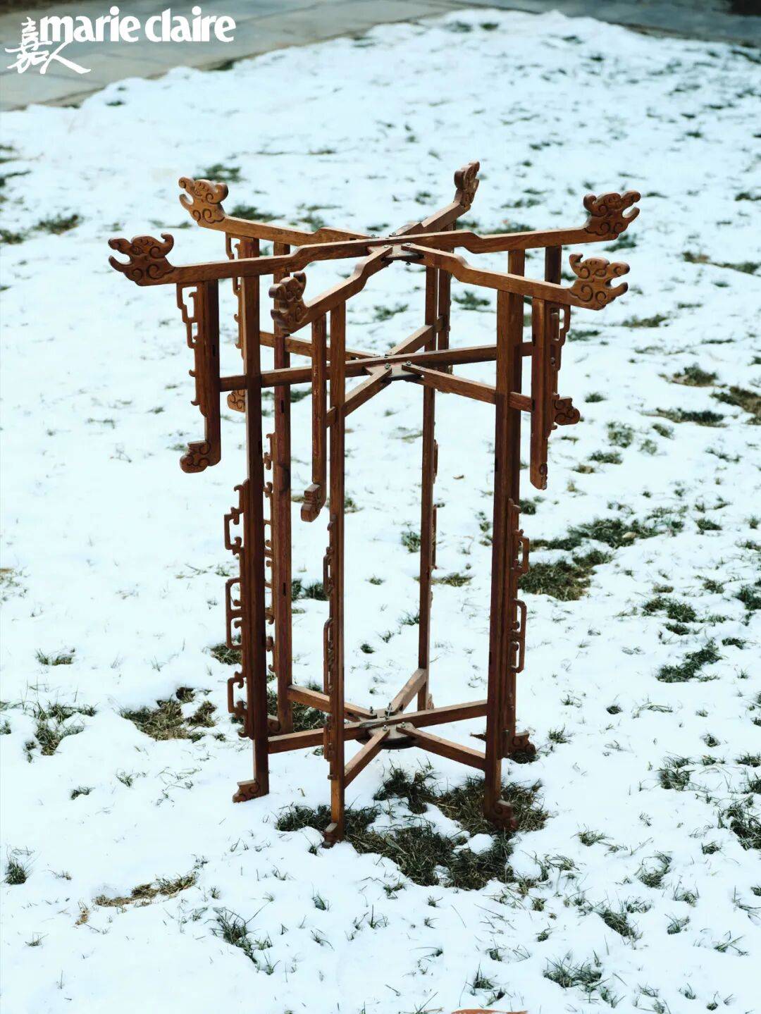 灯火在场 WHEN LIGHT GATHERS