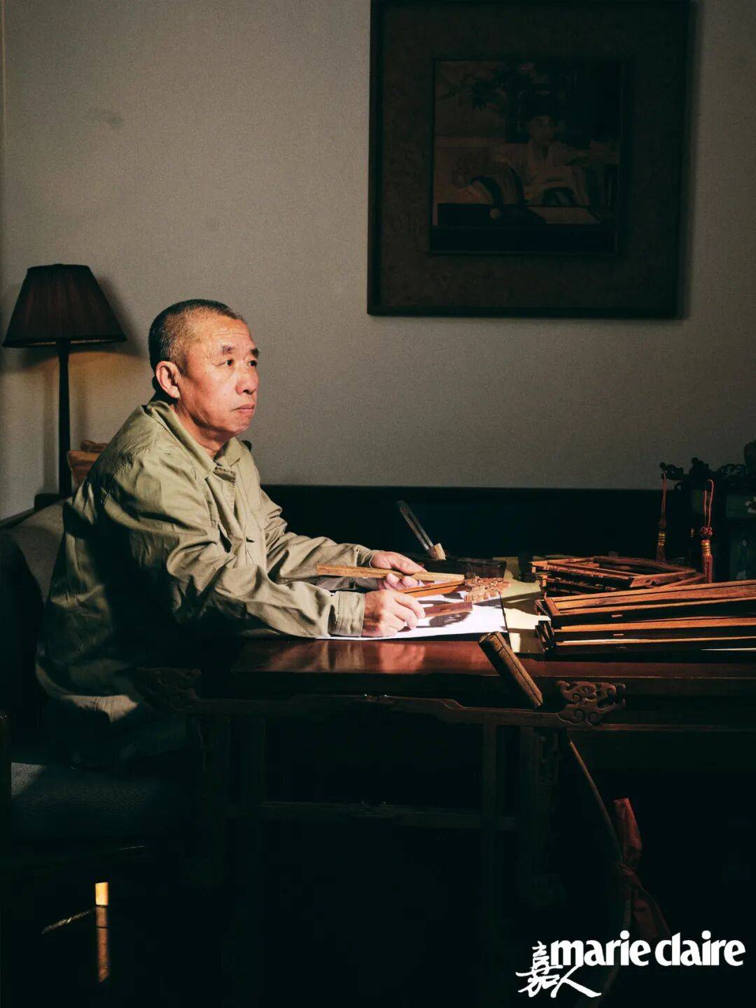 灯火在场 WHEN LIGHT GATHERS